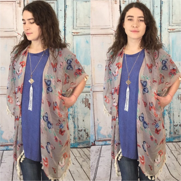Last One! Beige Butterfly Kimono OSFM - Picture 2 of 3